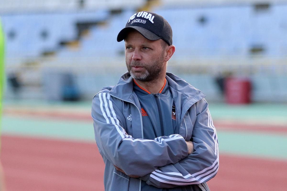 Російський клуб "Урал" звільнив українського тренера Парфьонова Російський клуб "Урал" звільнив українського тренера Парфьонова