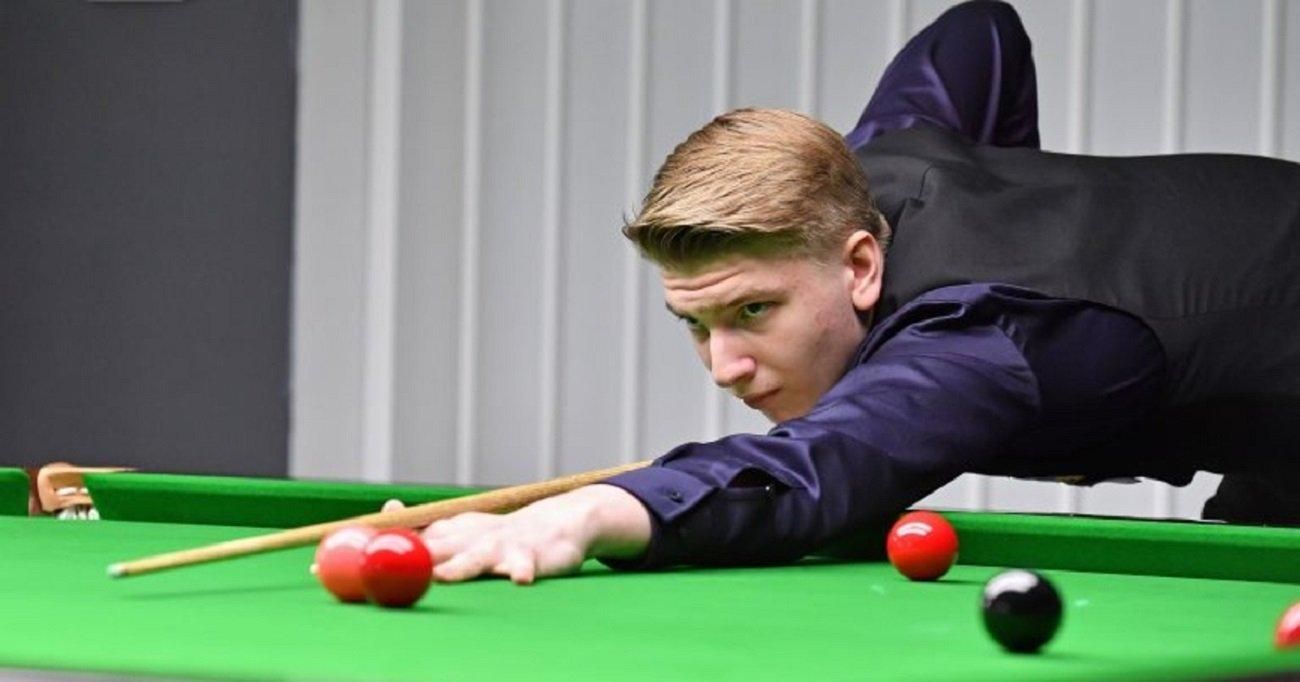 14-летний украинец установил мировой рекорд в снукере 14-летний украинец установил мировой рекорд в снукере