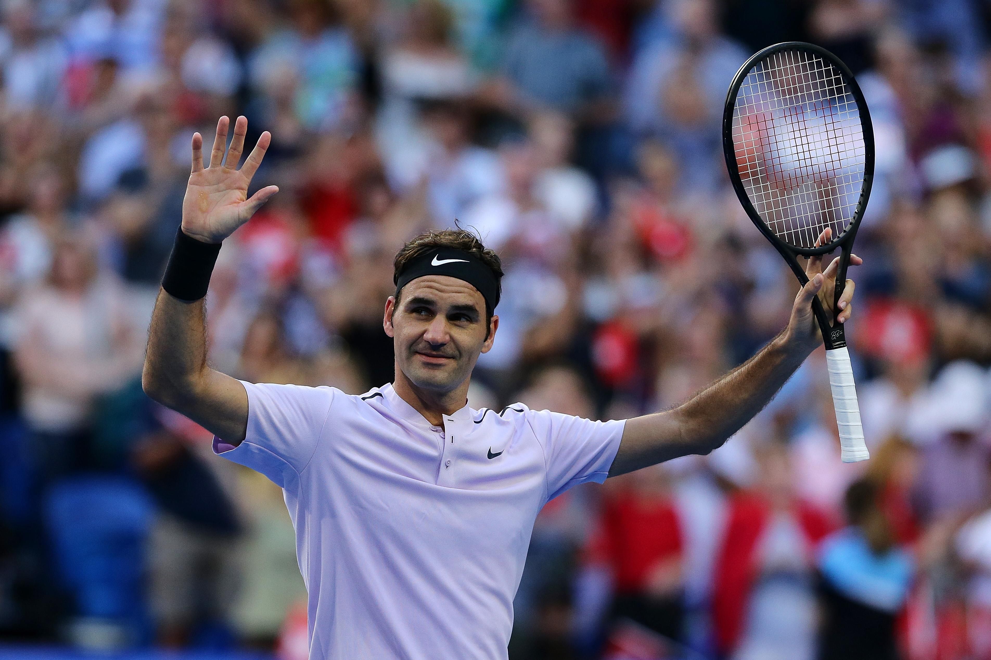 Травма Федерера: тренер Роджера назвал дату возвращения теннисиста Травма Федерера: тренер Роджера назвал дату возвращения теннисиста