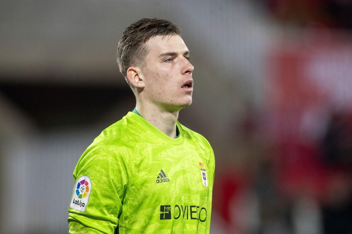 Лунин возвращается в "Реал": украинец трогательно попрощался с "Овьедо" Лунин возвращается в "Реал": украинец трогательно попрощался с "Овьедо"