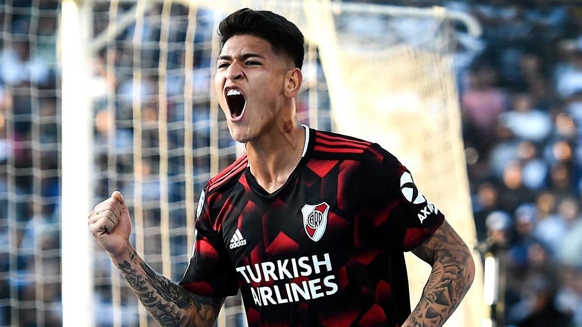 Экс-звезда "Карпат" Карраскаль в шаге от перехода в российский ЦСКА Экс-звезда "Карпат" Карраскаль в шаге от перехода в российский ЦСКА