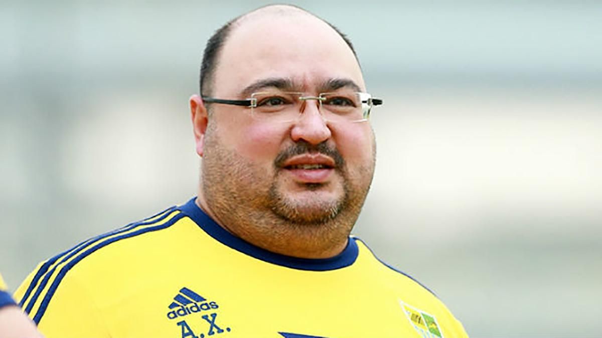 Лікар збірної України з футболу Антон Худаєв помер від коронавірусу Лікар збірної України з футболу Антон Худаєв помер від коронавірусу