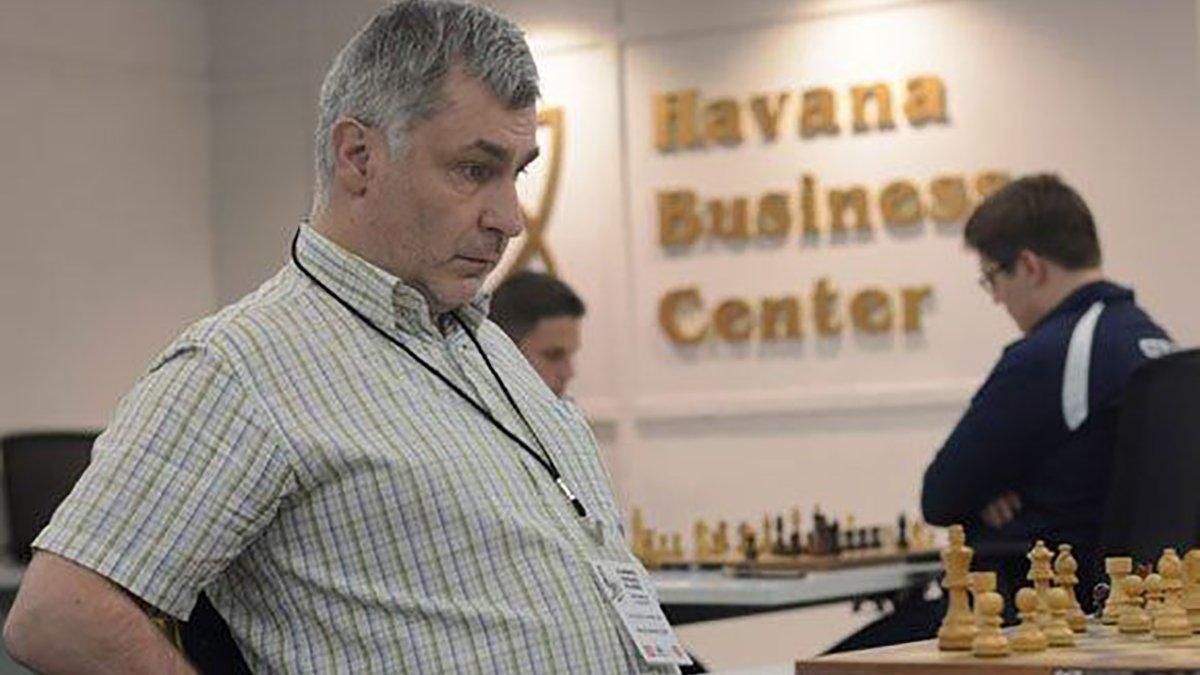 Украинец Иванчук обыграл россиянина Крамника на супертурнире "Легенды шахмат"