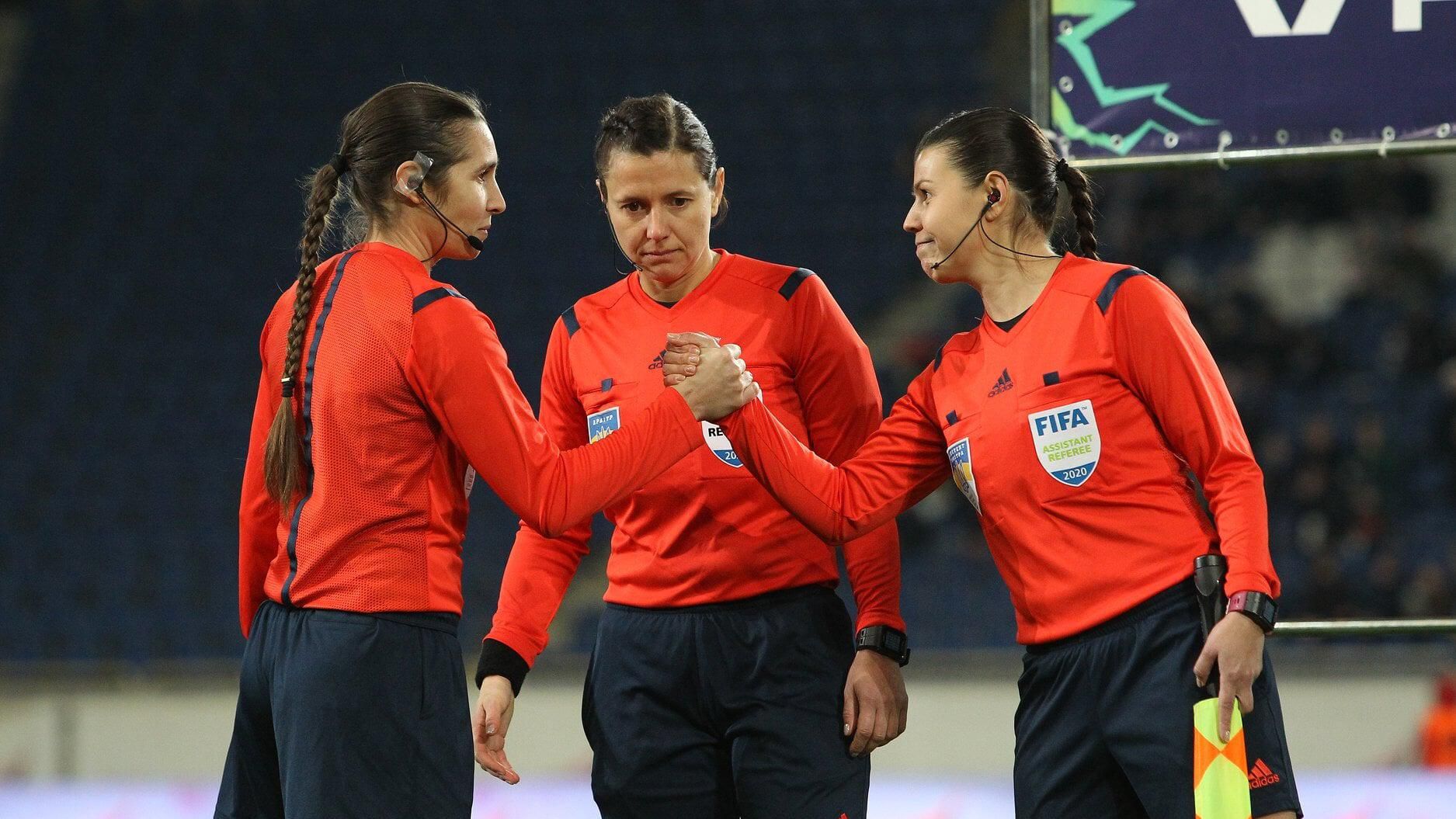 Українська арбітриня Монзуль працюватиме на фінальному турнірі жіночої Ліги чемпіонів Українська арбітриня Монзуль працюватиме на фінальному турнірі жіночої Ліги чемпіонів