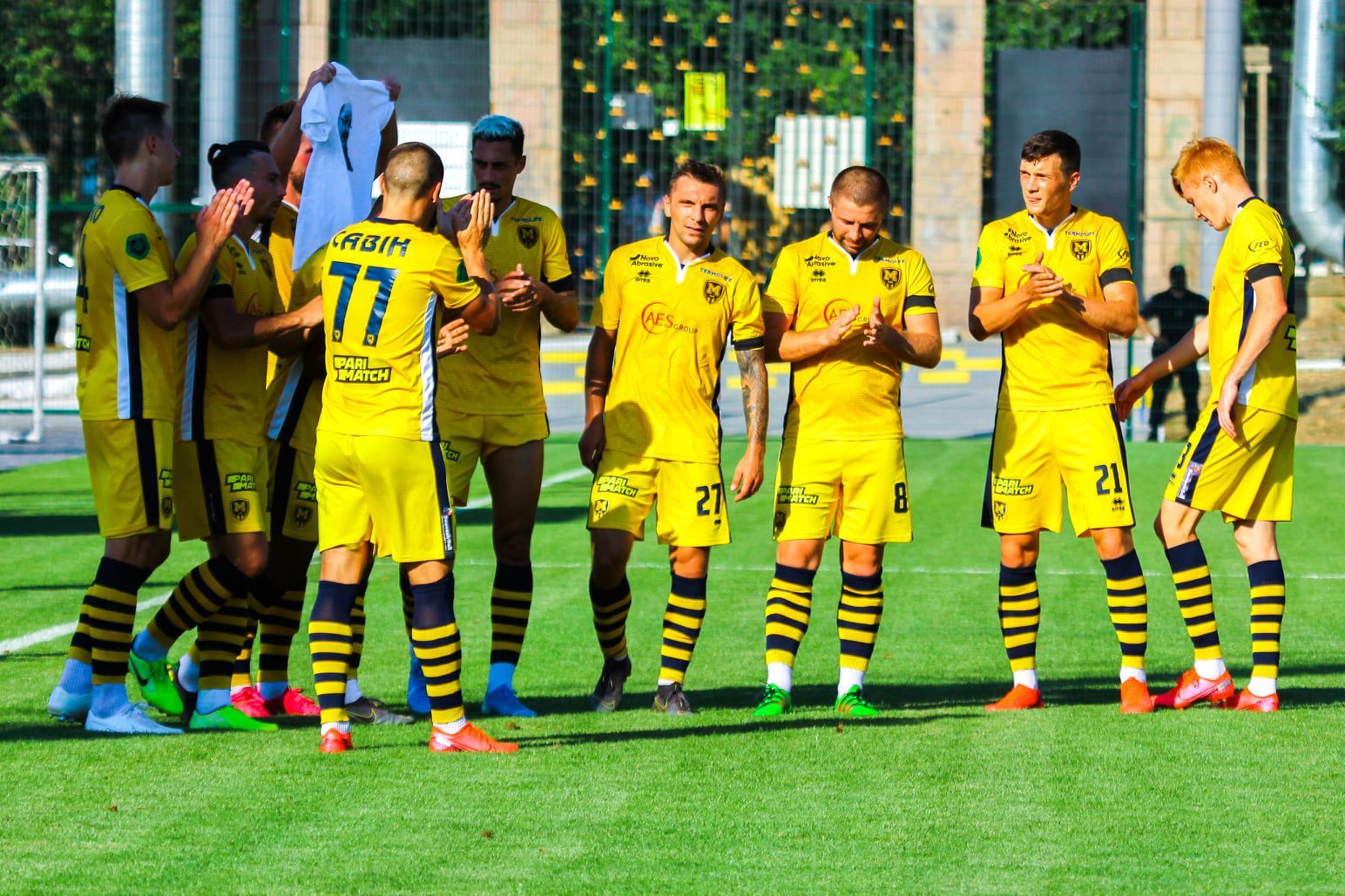 В "Металлист-1925" вспышка коронавируса, перед тем от COVID-19 умер врач команды В "Металлист-1925" вспышка коронавируса, перед тем от COVID-19 умер врач команды