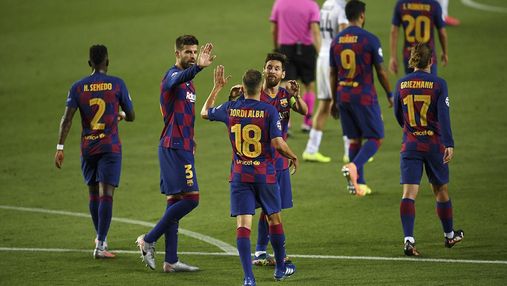 "Барселона" без проблем победила "Наполи" и вышла в 1/4 финала Лиги чемпионов: видео