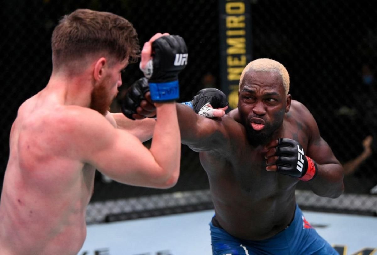 Непобедимый американский боец UFC потерпел первое поражение сенсационным нокаутом: видео