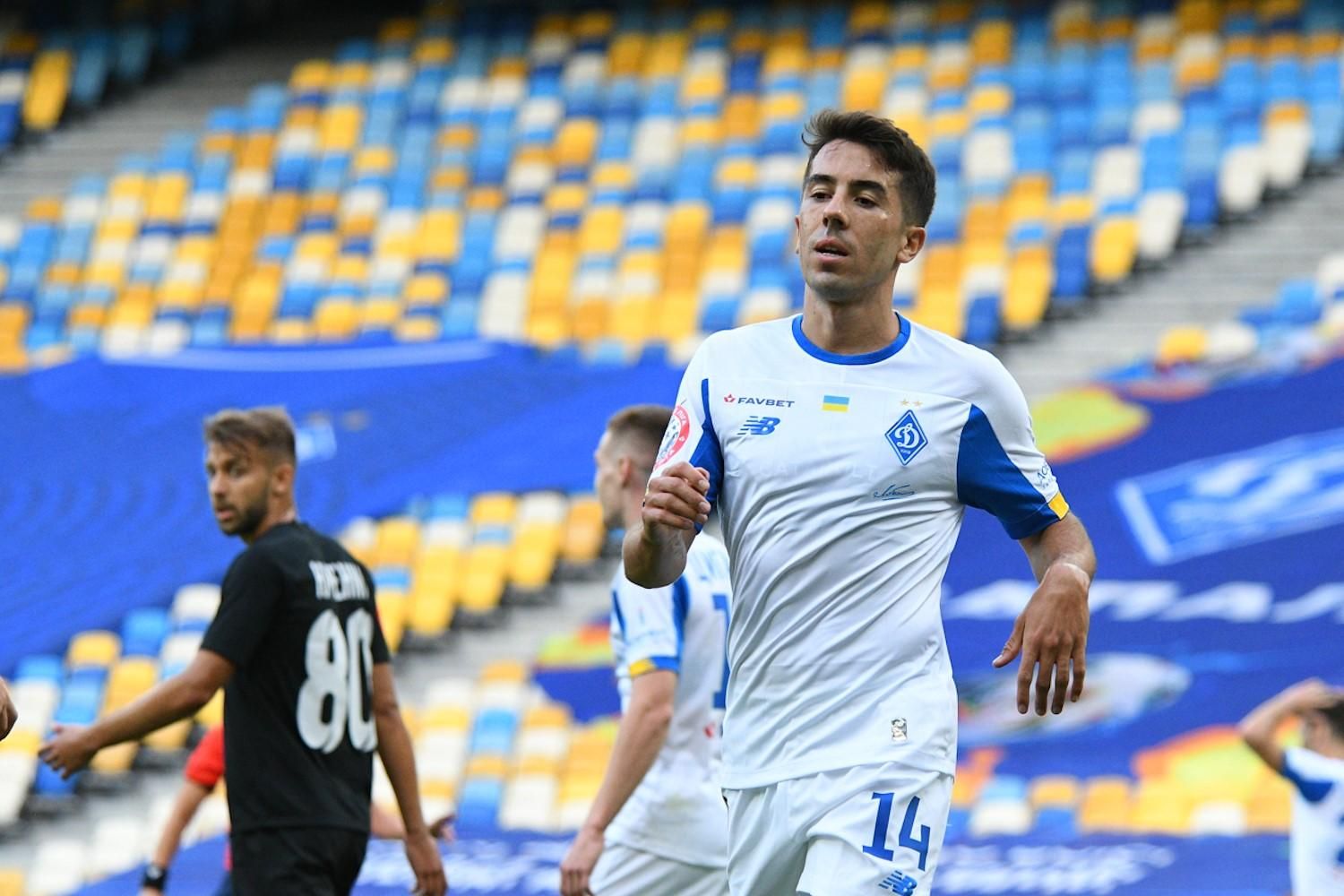 Еще один игрок "Динамо" сел за написание книги Еще один игрок "Динамо" сел за написание книги