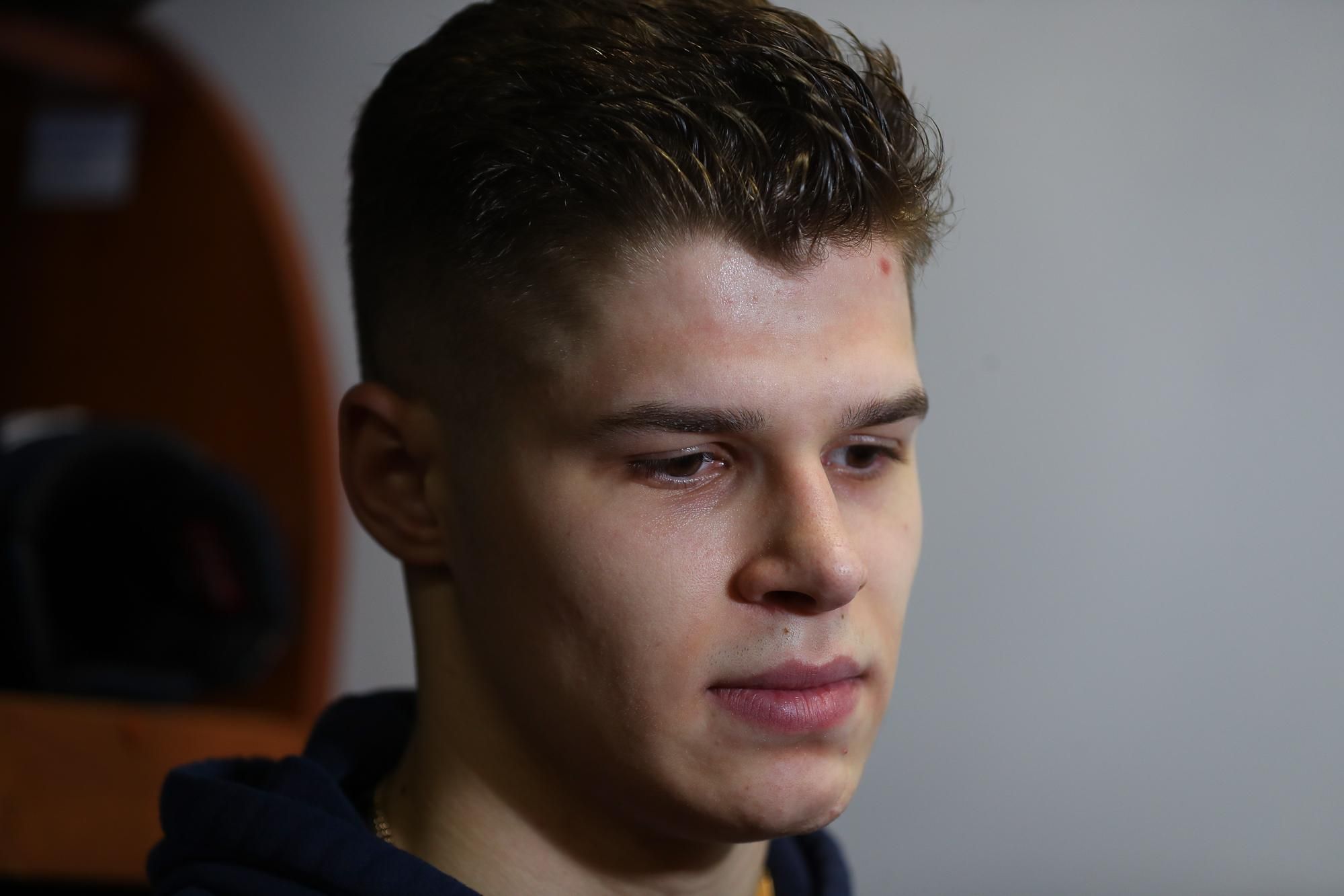 Білоруського хокеїста жорстоко побили силовики під час протестів: фото Білоруського хокеїста жорстоко побили силовики під час протестів: фото