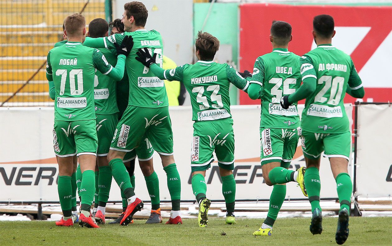 "Карпаты" не подали заявку на аттестацию в первую и вторую лиги – СМИ "Карпаты" не подали заявку на аттестацию в первую и вторую лиги – СМИ