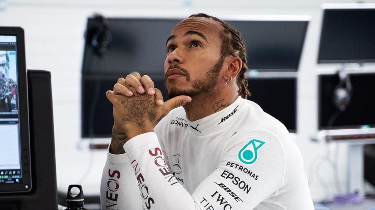 Хемілтон опублікував в Instagram фото з протестів у Білорусі Хемілтон опублікував в Instagram фото з протестів у Білорусі