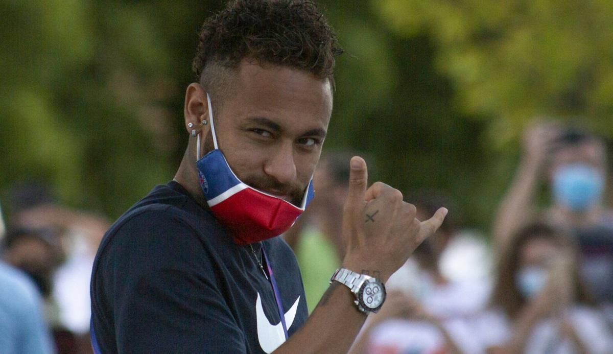 Неймар затроллил "Лейпциг" после выхода ПСЖ в финал Лиги чемпионов Неймар затроллил "Лейпциг" после выхода ПСЖ в финал Лиги чемпионов