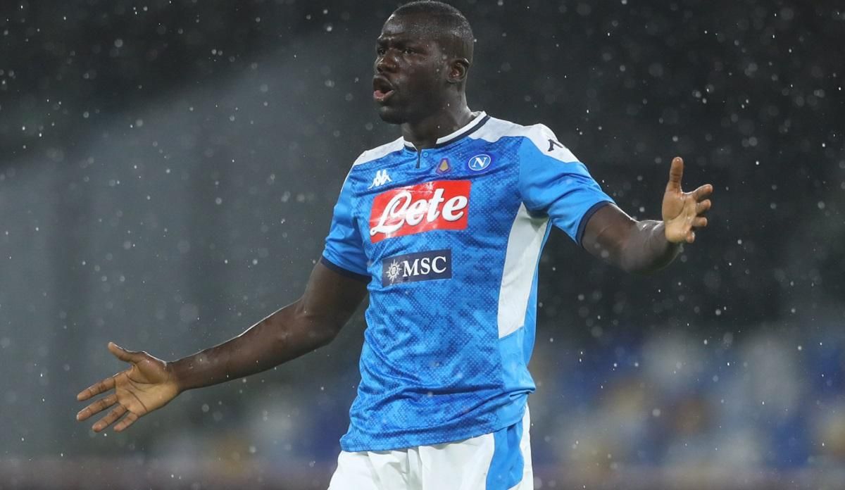 "МанСіті" близький до підписання захисника "Наполі", який грає на позиції Зінченка "МанСіті" близький до підписання захисника "Наполі", який грає на позиції Зінченка