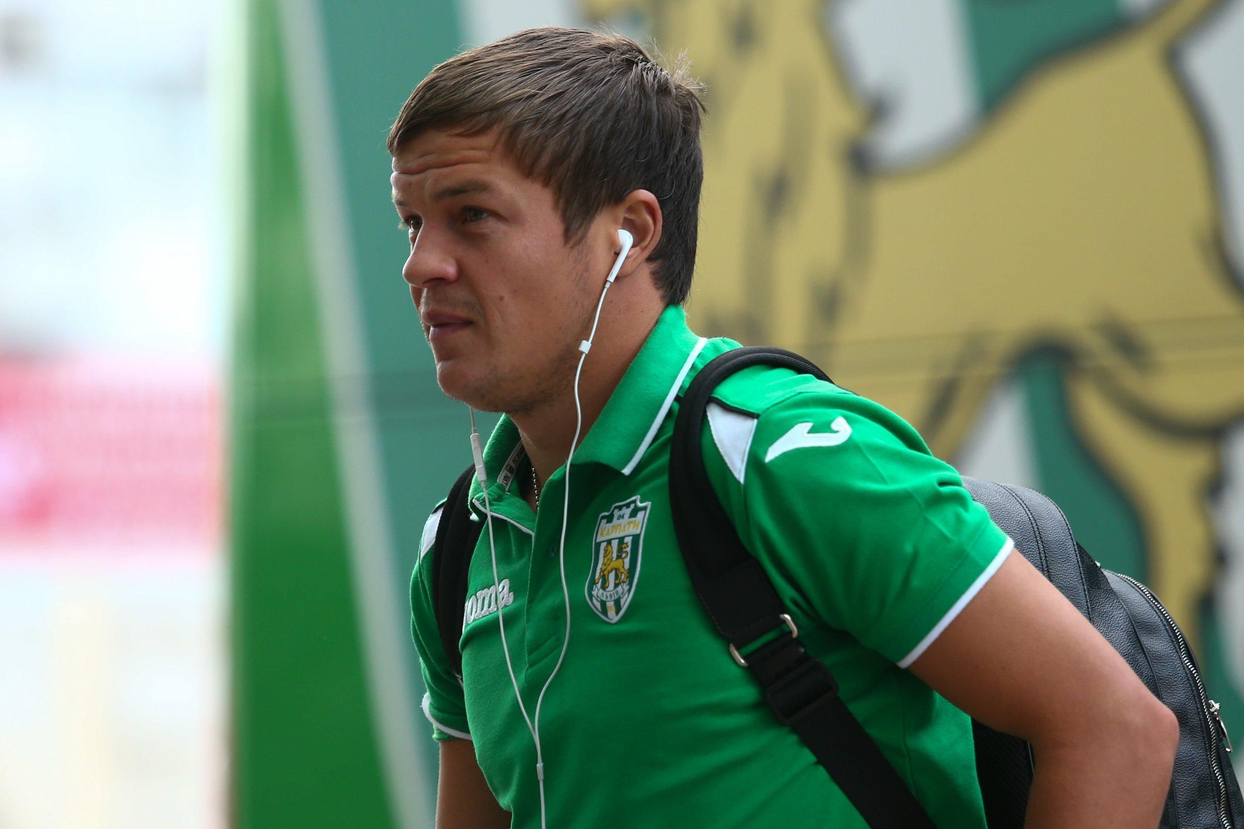 "Минай" офіційно підсилився ексгравцем "Шахтаря" і "Карпат" Кожановим "Минай" офіційно підсилився ексгравцем "Шахтаря" і "Карпат" Кожановим