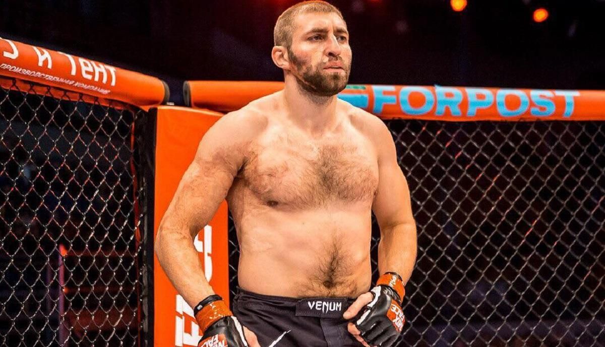 Украинец бешеной комбинацией ударов отправил в нокаут непобедимого поляка: видео Украинец бешеной комбинацией ударов отправил в нокаут непобедимого поляка: видео