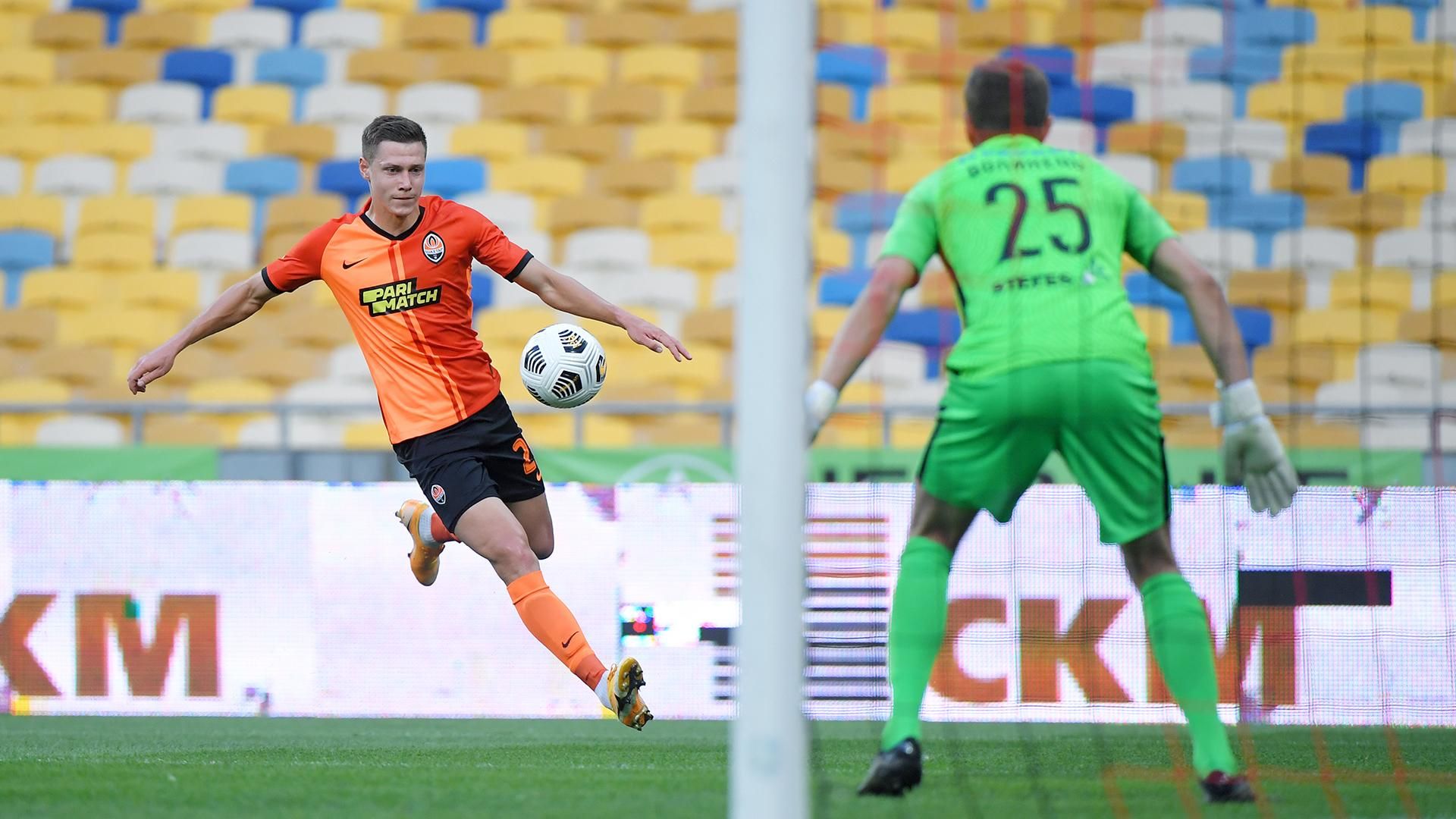 Воротар "Колоса" відбив два пенальті у матчі з "Шахтарем": відео Воротар "Колоса" відбив два пенальті у матчі з "Шахтарем": відео