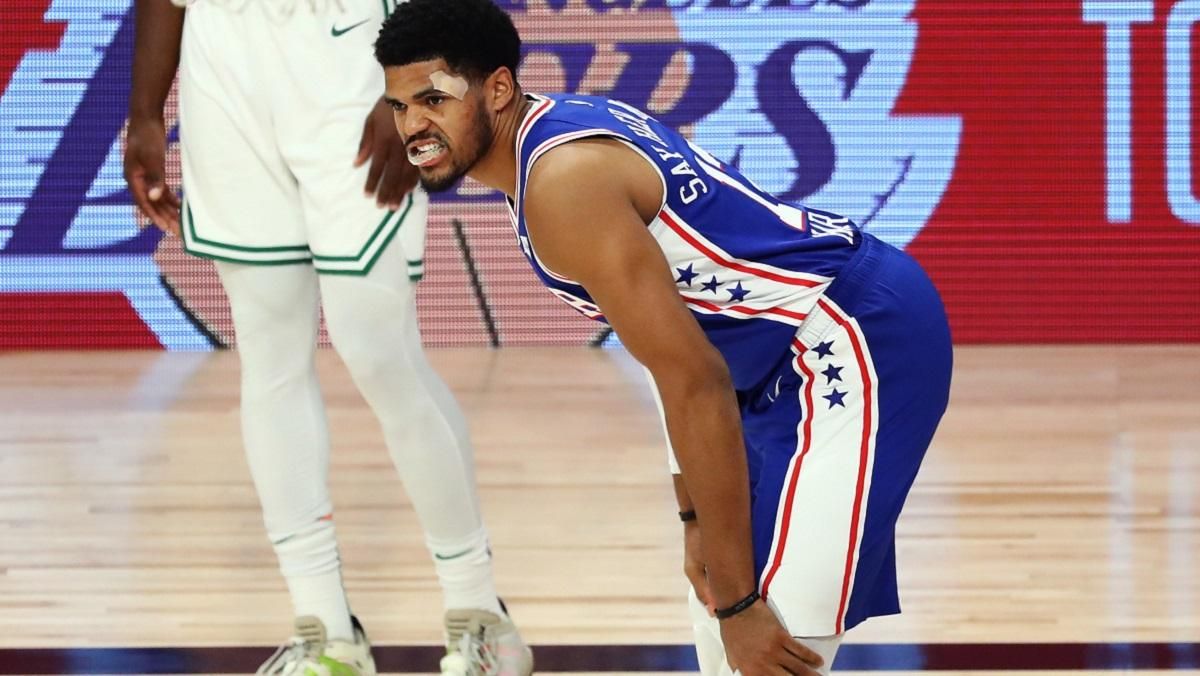 Баскетболіст Харріс отримав жахливу травму у програному матчі: відео (+18) Баскетболіст Харріс отримав жахливу травму у програному матчі: відео (+18)