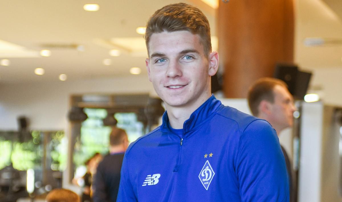 Захисник "Динамо" Сирота отримав дебютний виклик від Шевченка у збірну України Захисник "Динамо" Сирота отримав дебютний виклик від Шевченка у збірну України