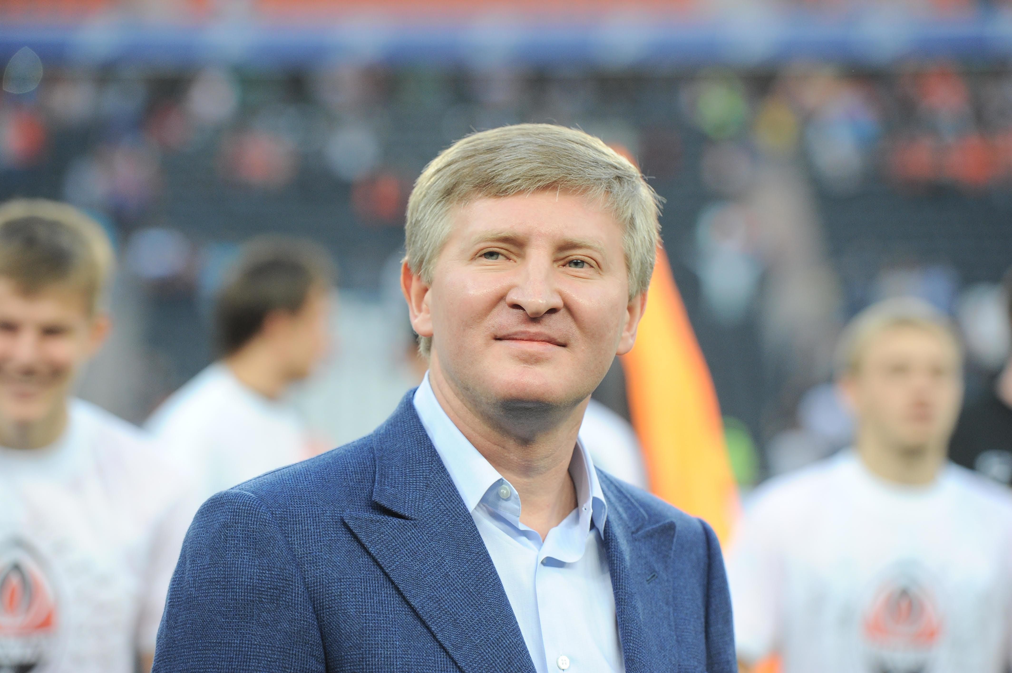 Ахметов залишився незадоволений грою "Динамо" у матчі з "Шахтарем" Ахметов залишився незадоволений грою "Динамо" у матчі з "Шахтарем"