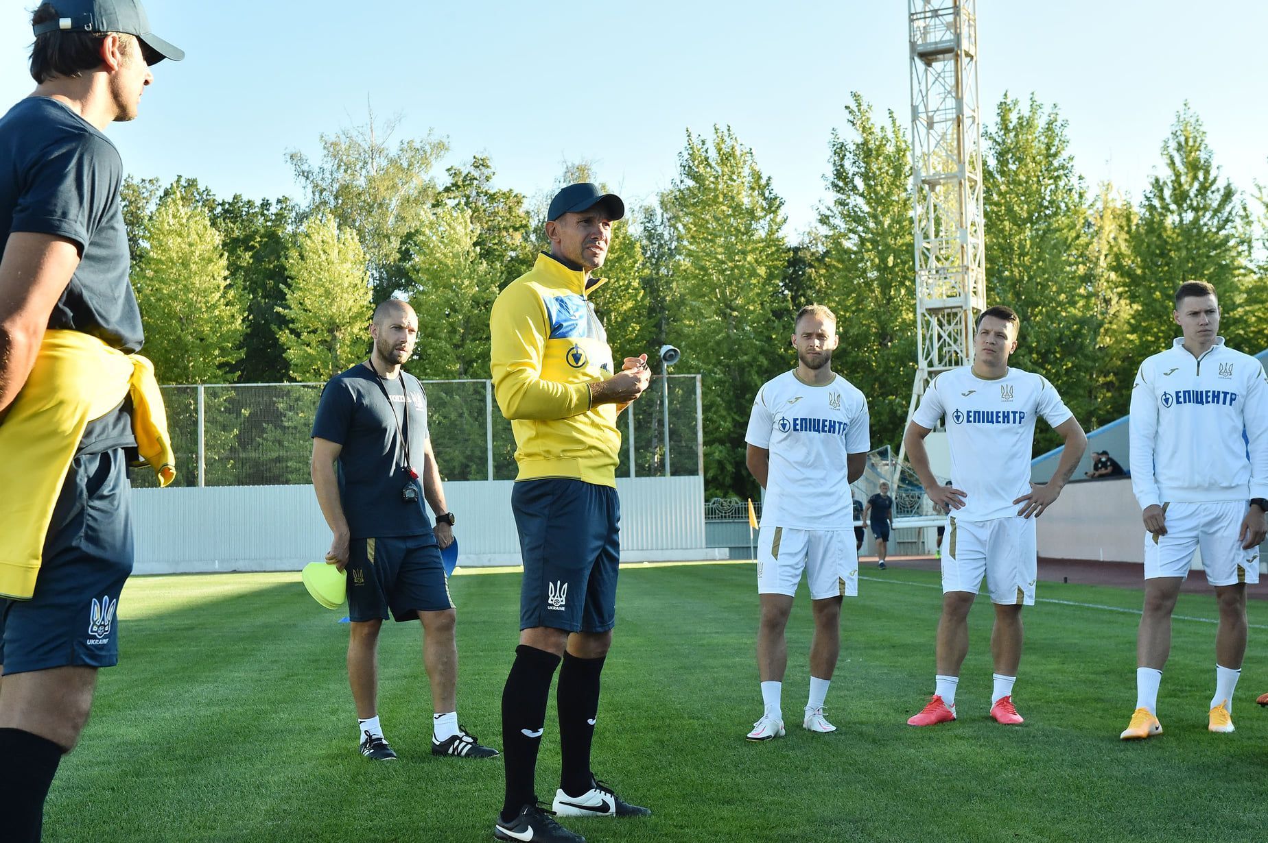 Счастливы вместе: сборная Украины провела первую тренировку в 2020 году – фото