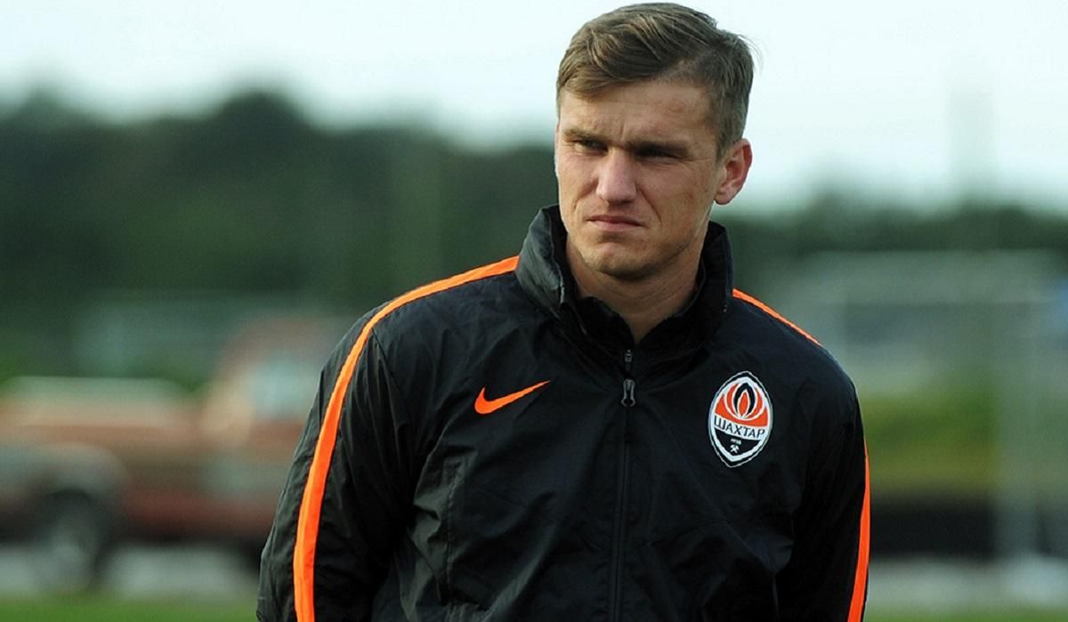 "Заря" подписала экс-игрока "Шахтера" Гладкого, который забивал в ворота "Барселоны" "Заря" подписала экс-игрока "Шахтера" Гладкого, который забивал в ворота "Барселоны"