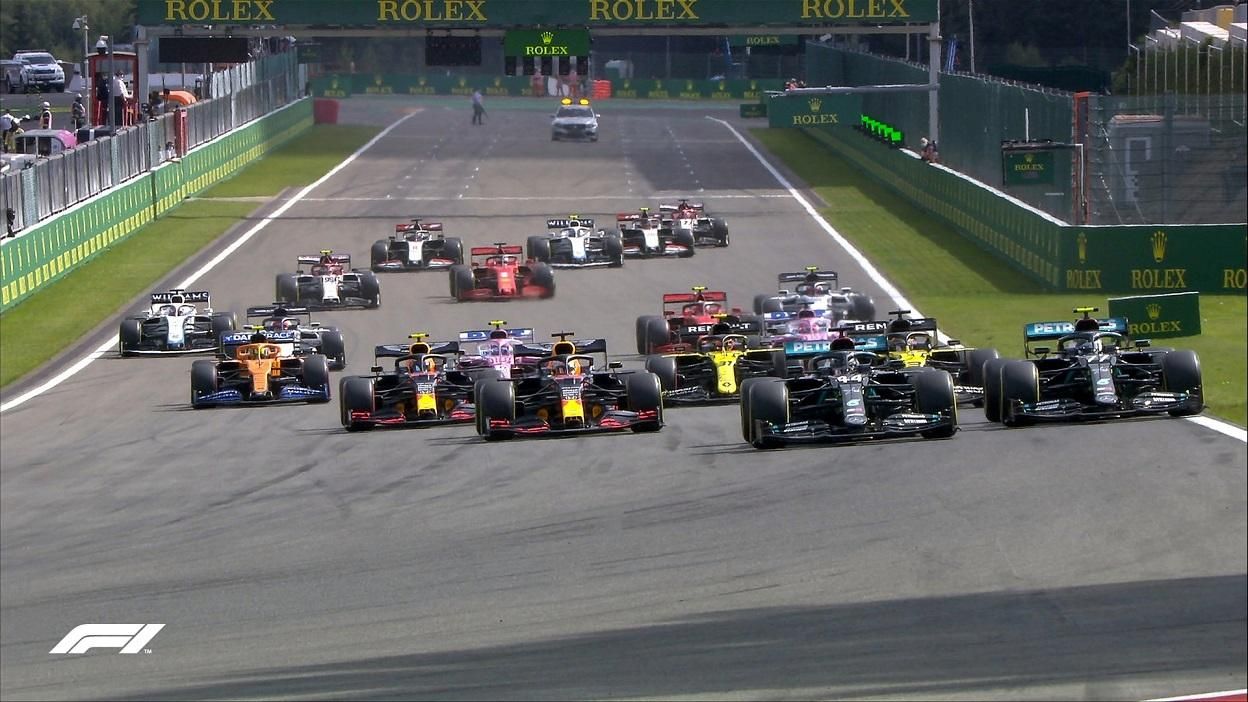 Формула-1: Хемілтон впевнено переміг на гран-прі Бельгії, повний провал Ferrari Формула-1: Хемілтон впевнено переміг на гран-прі Бельгії, повний провал Ferrari