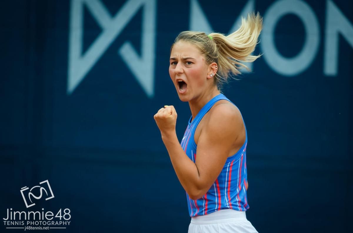 Украинка Костюк с победы над россиянкой начала выступление на US Open