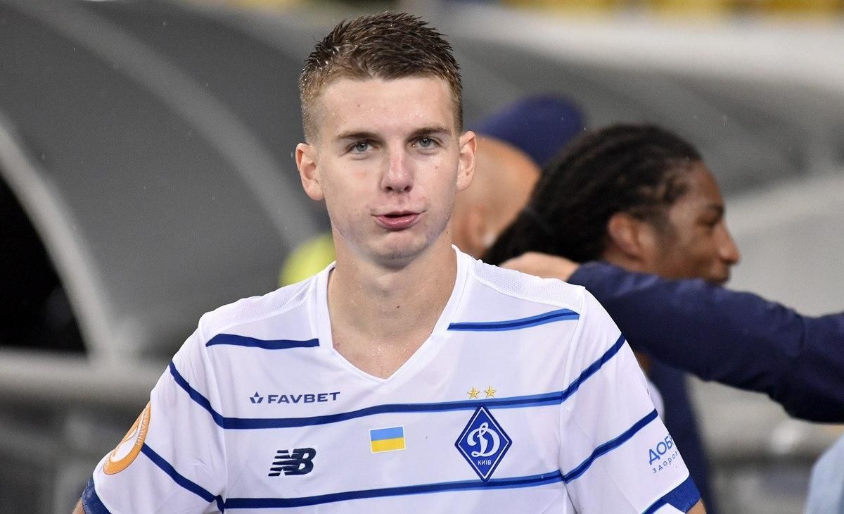 Шевченко отправил из сборной Украины защитника "Динамо" Шевченко отправил из сборной Украины защитника "Динамо"