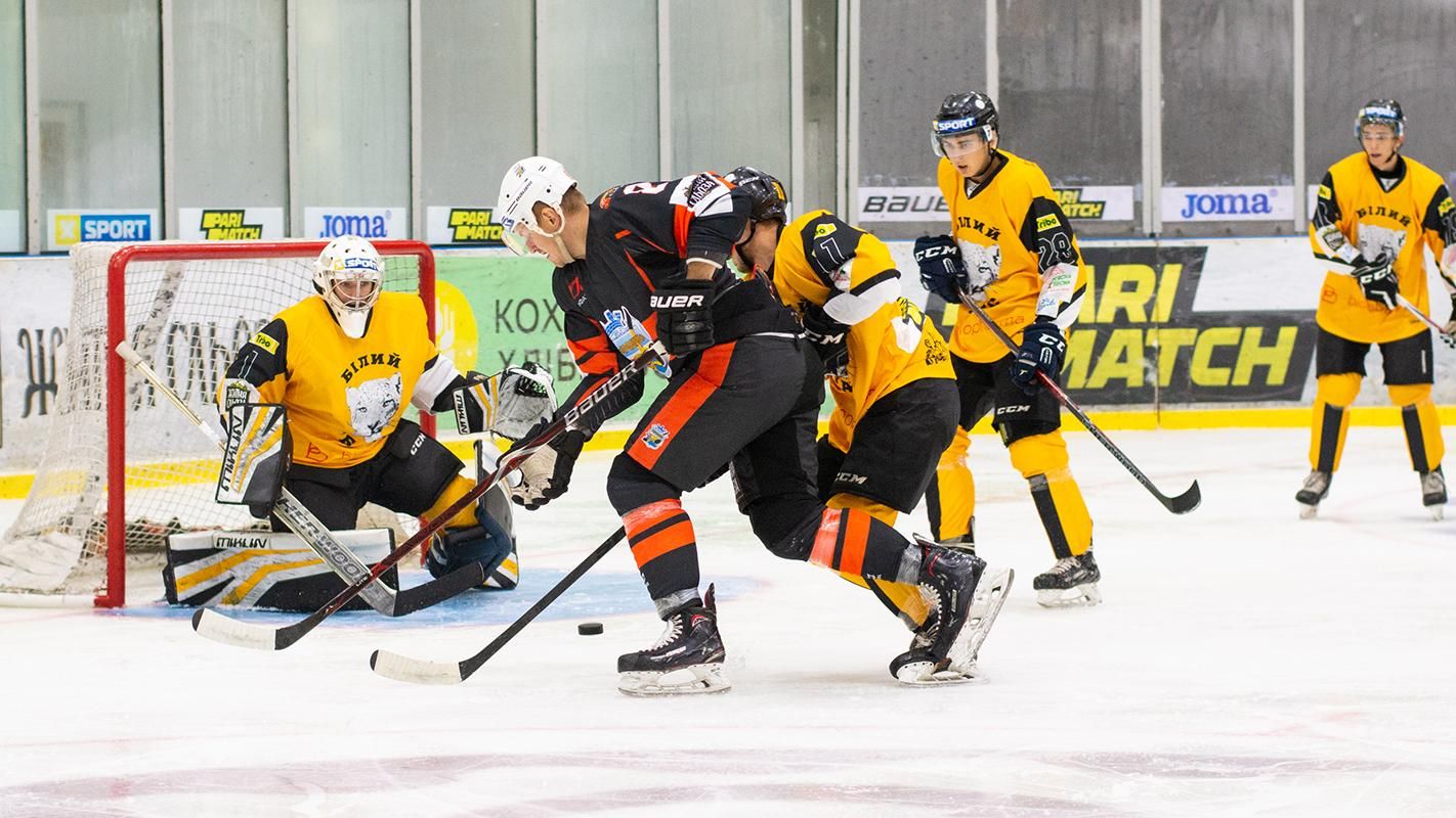 "Кременчук" переміг у першому матчі плей-офф УХЛ, закинувши три шайби за 2 хвилини – відео "Кременчук" переміг у першому матчі плей-офф УХЛ, закинувши три шайби за 2 хвилини – відео