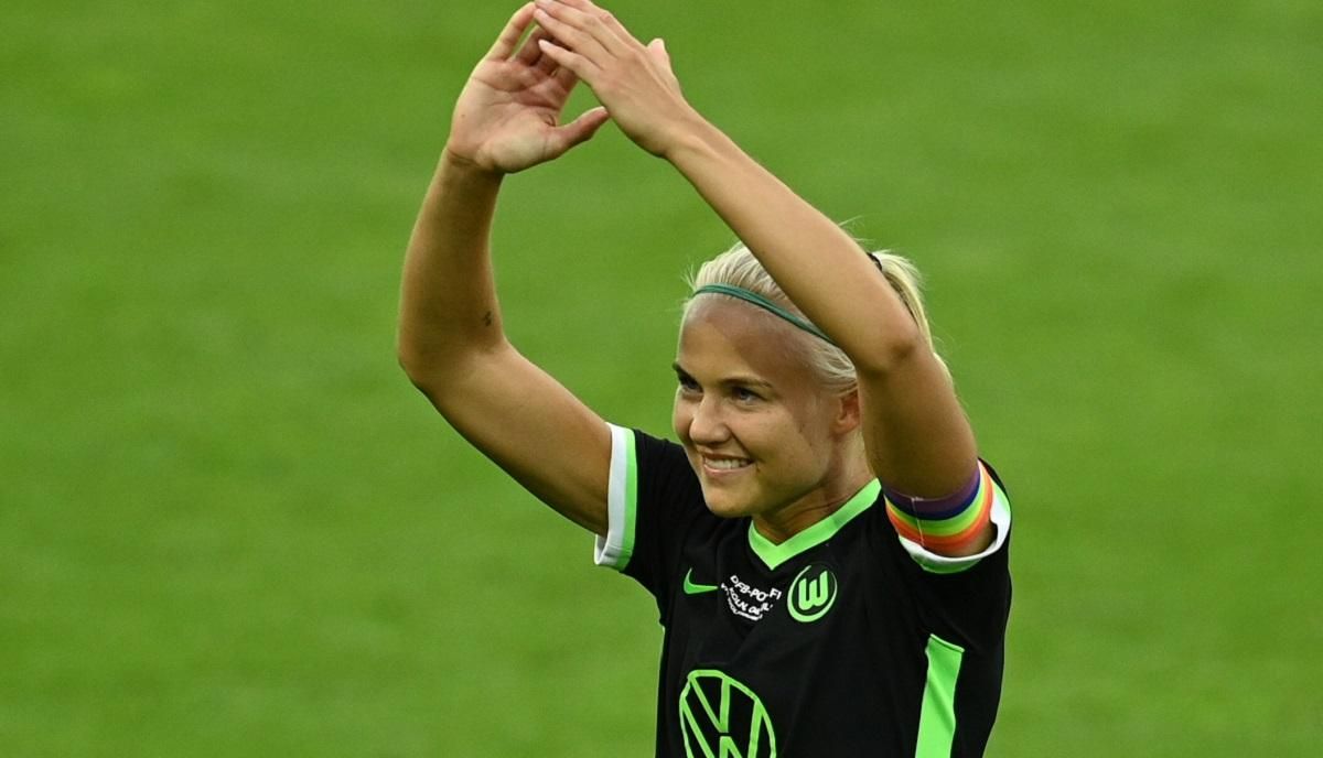 "Челсі" підписав найдорожчий контракт у історії футболу із однією з найкращих футболісток світу "Челсі" підписав найдорожчий контракт у історії футболу із однією з найкращих футболісток світу