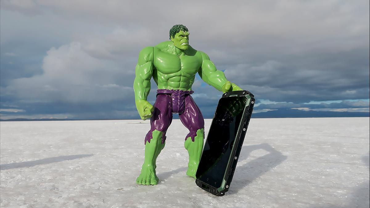 Экстремальный для экстремальных. История выживания защищенного смартфона Экстремальный для экстремальных. История выживания защищенного смартфона