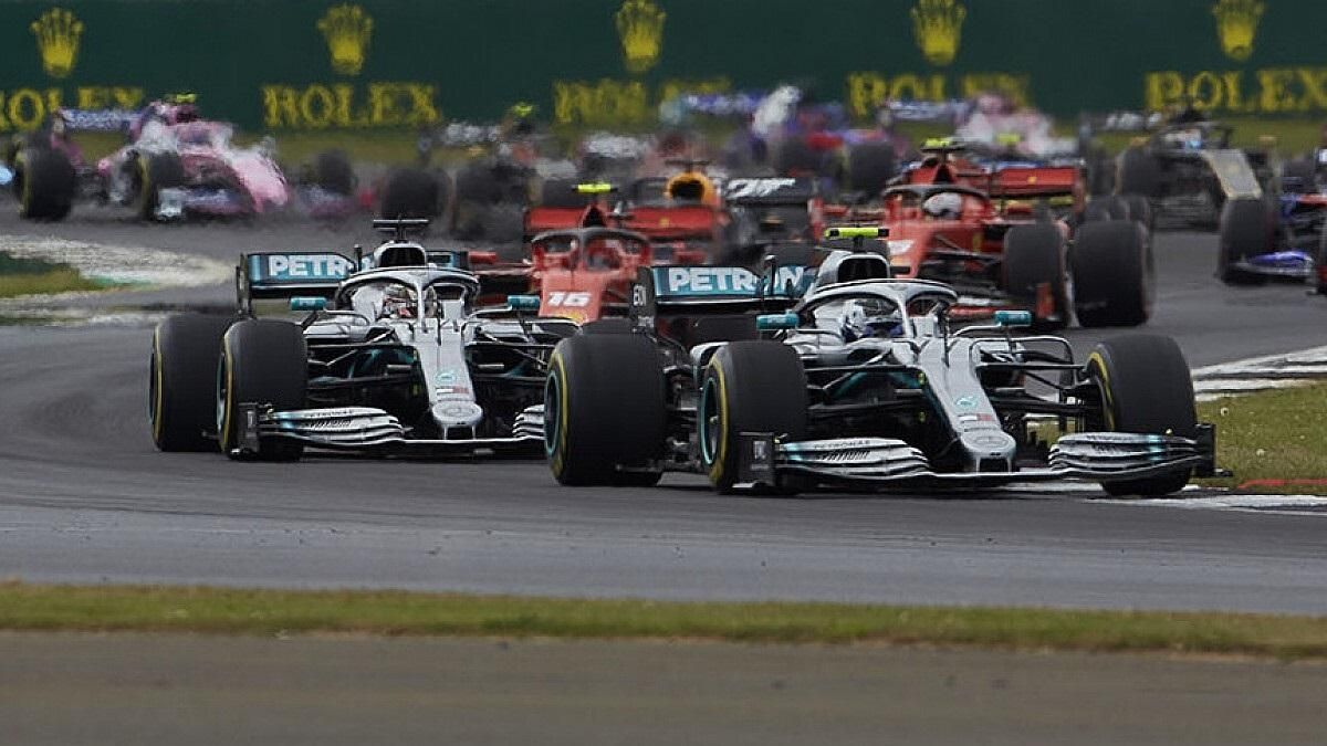 Формула-1: Хемілтон у боротьбі з Боттасом взяв поул гран-прі Італії Формула-1: Хемілтон у боротьбі з Боттасом взяв поул гран-прі Італії