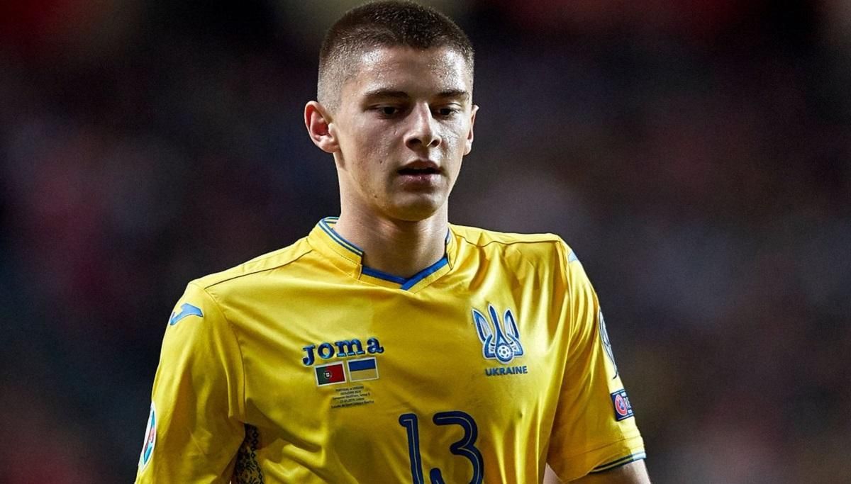 Лідер "Динамо" Миколенко розповів, чому відмовився від виклику у збірну на матчі Ліги націй Лідер "Динамо" Миколенко розповів, чому відмовився від виклику у збірну на матчі Ліги націй