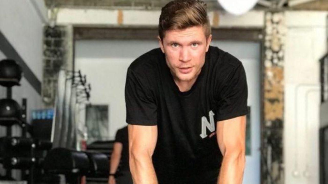 Чемпіон світу підтримав Редкача після інциденту в церкві з Ломаченком: фото Чемпіон світу підтримав Редкача після інциденту в церкві з Ломаченком: фото