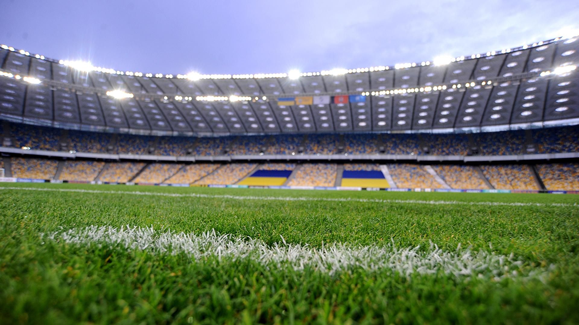 Закон один не для всех: матч "Оболони" в Киеве пройдет со зрителями, а "Динамо" – без Закон один не для всех: матч "Оболони" в Киеве пройдет со зрителями, а "Динамо" – без