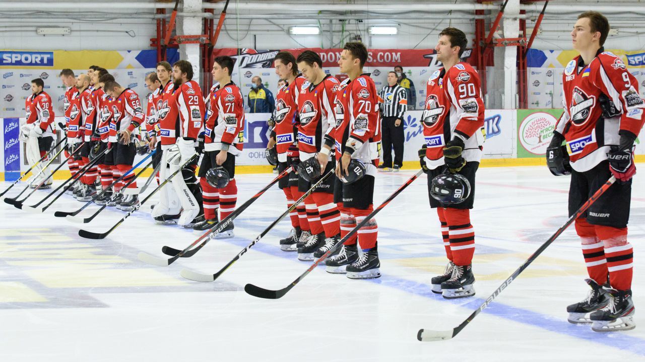 В українському клубі одразу 23 випадки зараження коронавірусом В українському клубі одразу 23 випадки зараження коронавірусом