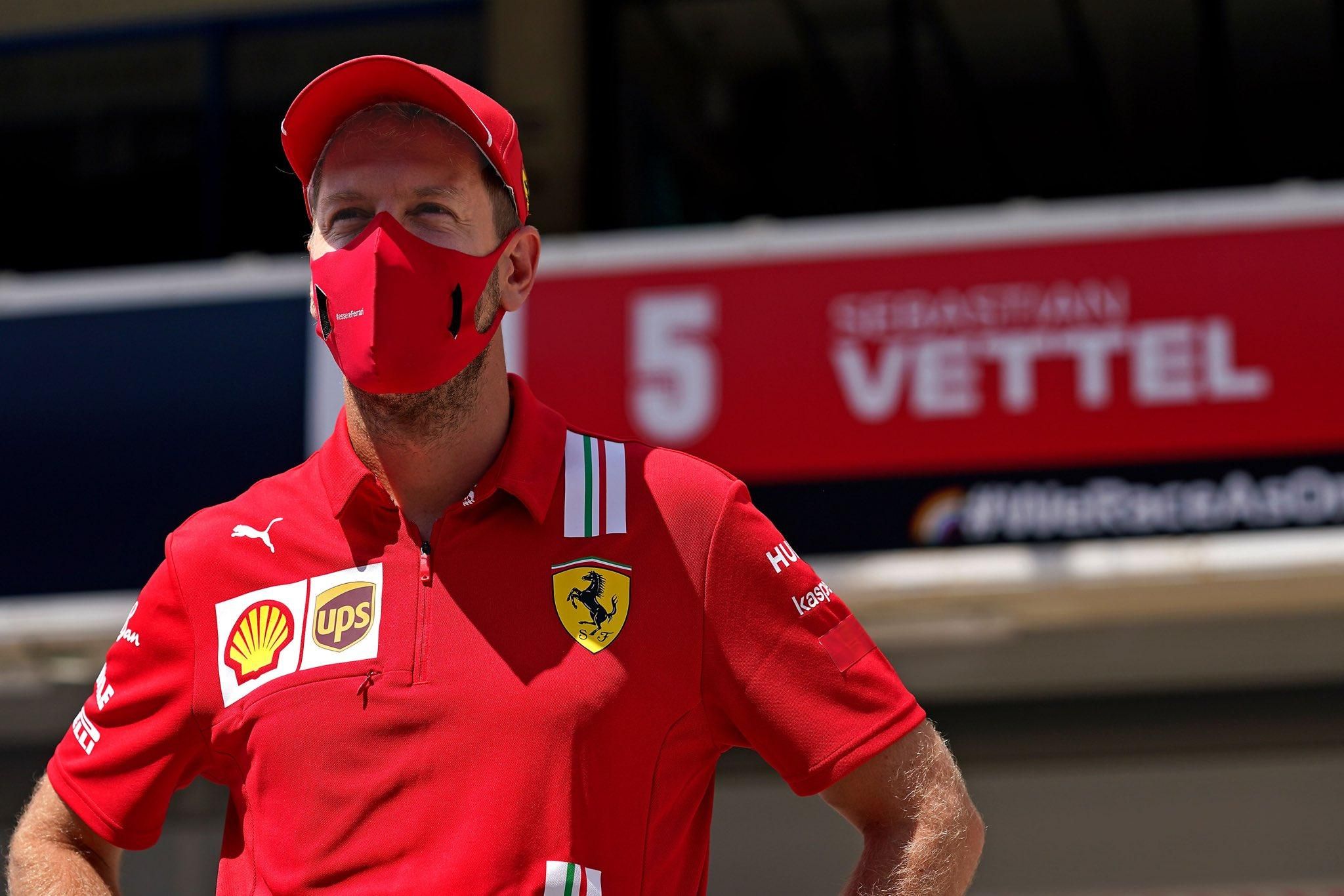 Четырехкратный победитель Формулы-1 Феттель покидает Ferrari и переходит в Aston Martin