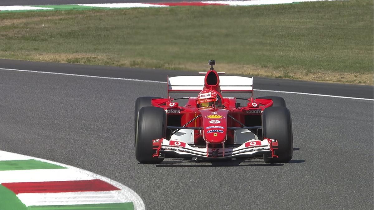 Син Шумахера сів за болід, на якому Міхаель востаннє став чемпіоном світу: фото Син Шумахера сів за болід, на якому Міхаель востаннє став чемпіоном світу: фото