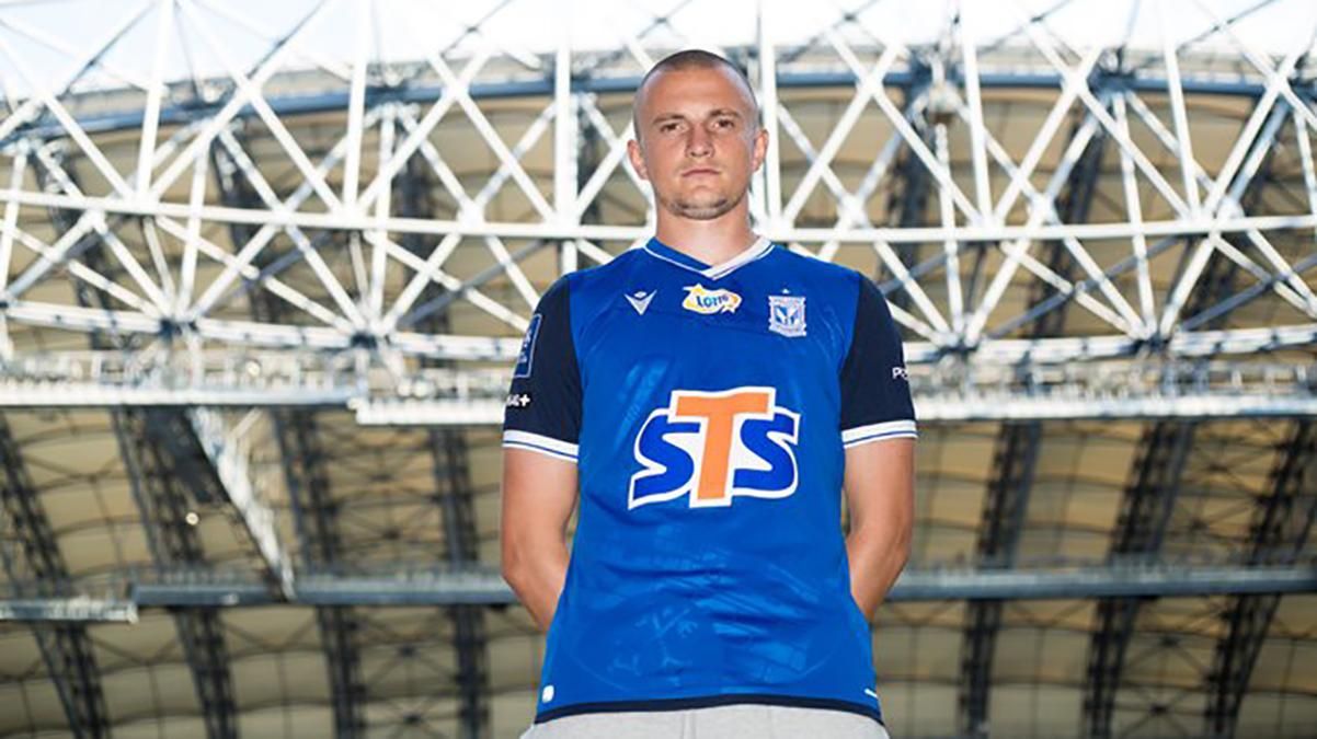 Футболист сборной Украины Кравец перешел в польский клуб Футболист сборной Украины Кравец перешел в польский клуб