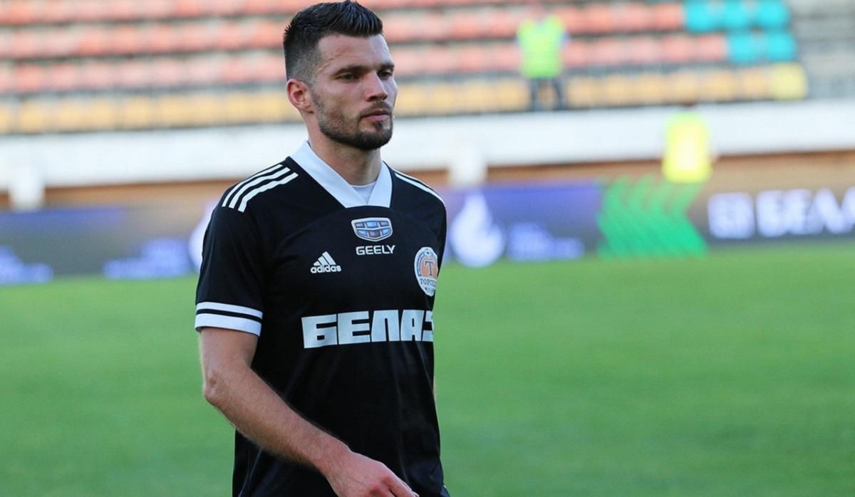 Українець приніс перемогу команді та зворушливо присвятив красивий гол померлому батькові: відео Українець приніс перемогу команді та зворушливо присвятив красивий гол померлому батькові: відео