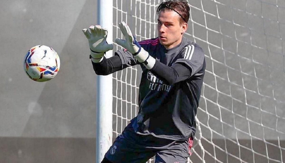 Працювати та ще раз працювати: Лунін вразив бажанням стати номером один у "Реалі" Працювати та ще раз працювати: Лунін вразив бажанням стати номером один у "Реалі"