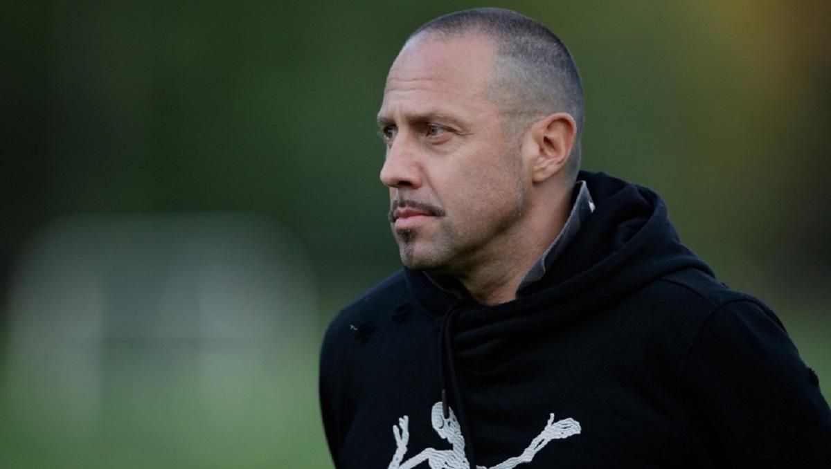 Йовичевич провел первую тренировку в "Днепре-1" и назвал цели на сезон Йовичевич провел первую тренировку в "Днепре-1" и назвал цели на сезон