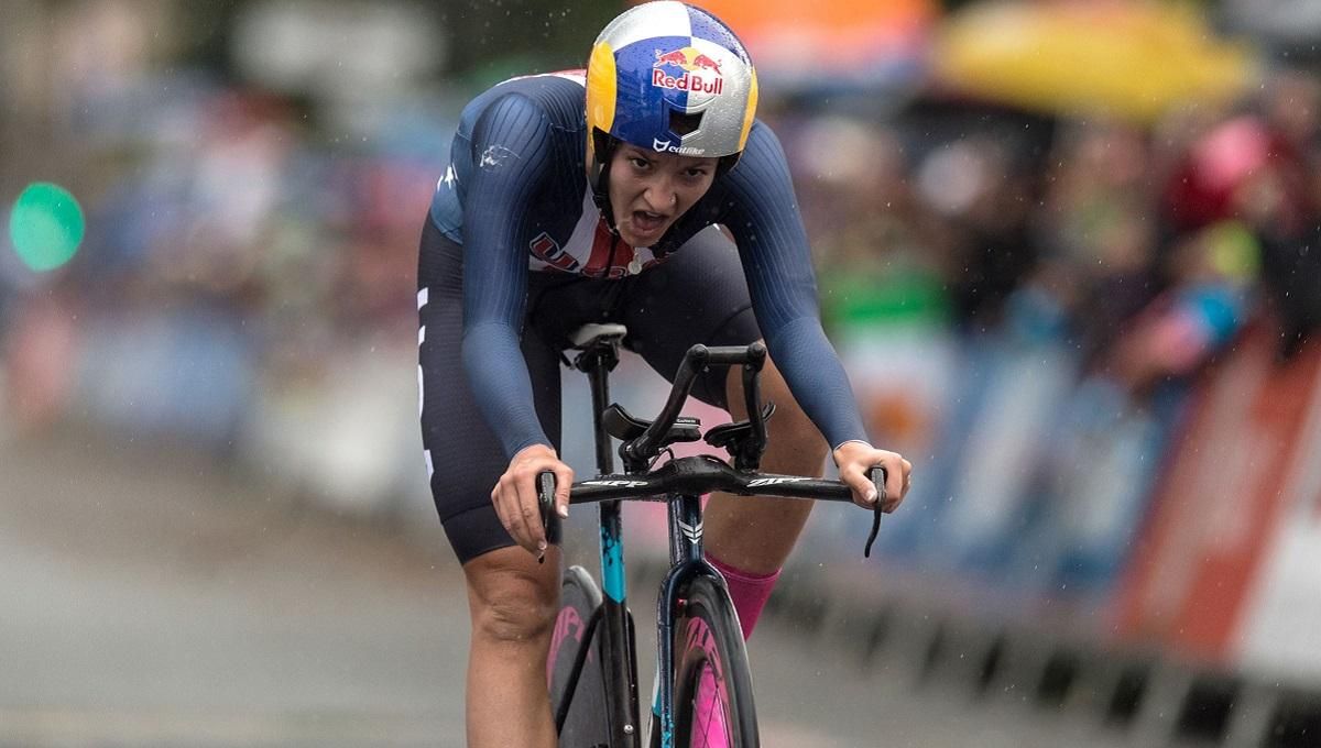 Чемпионка мира сорвалась в обрыв во время велогонки – она была лидером гонки: видео