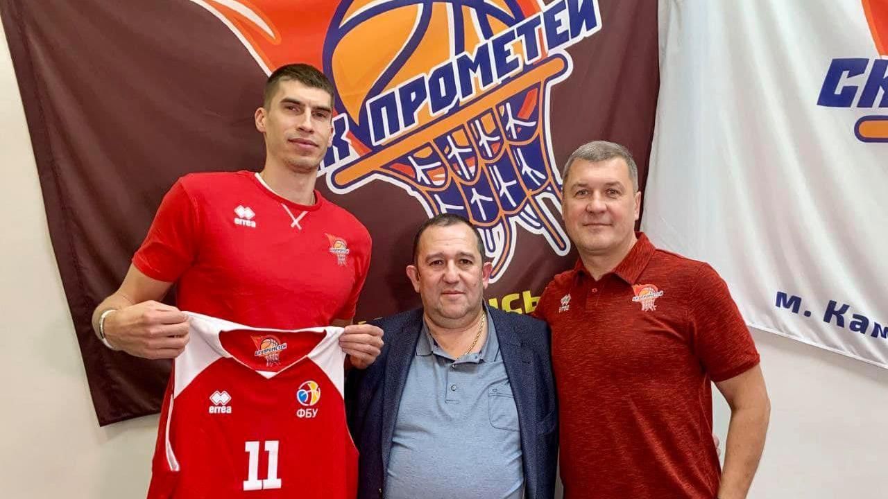 Лидер сборной Украины Липовой покинул европейский клуб и стал игроком "Прометея"