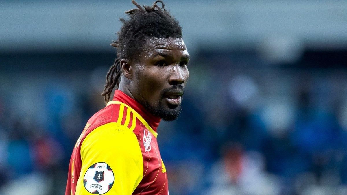 Футболист "Динамо" забил гол за российский "Арсенал" после возвращения в клуб: видео Футболист "Динамо" забил гол за российский "Арсенал" после возвращения в клуб: видео