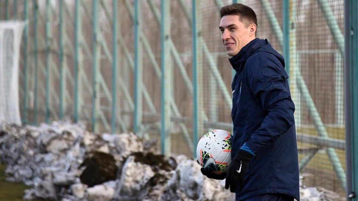 "Шахтар" віддав двох футболістів в оренду клубу УПЛ "Шахтар" віддав двох футболістів в оренду клубу УПЛ