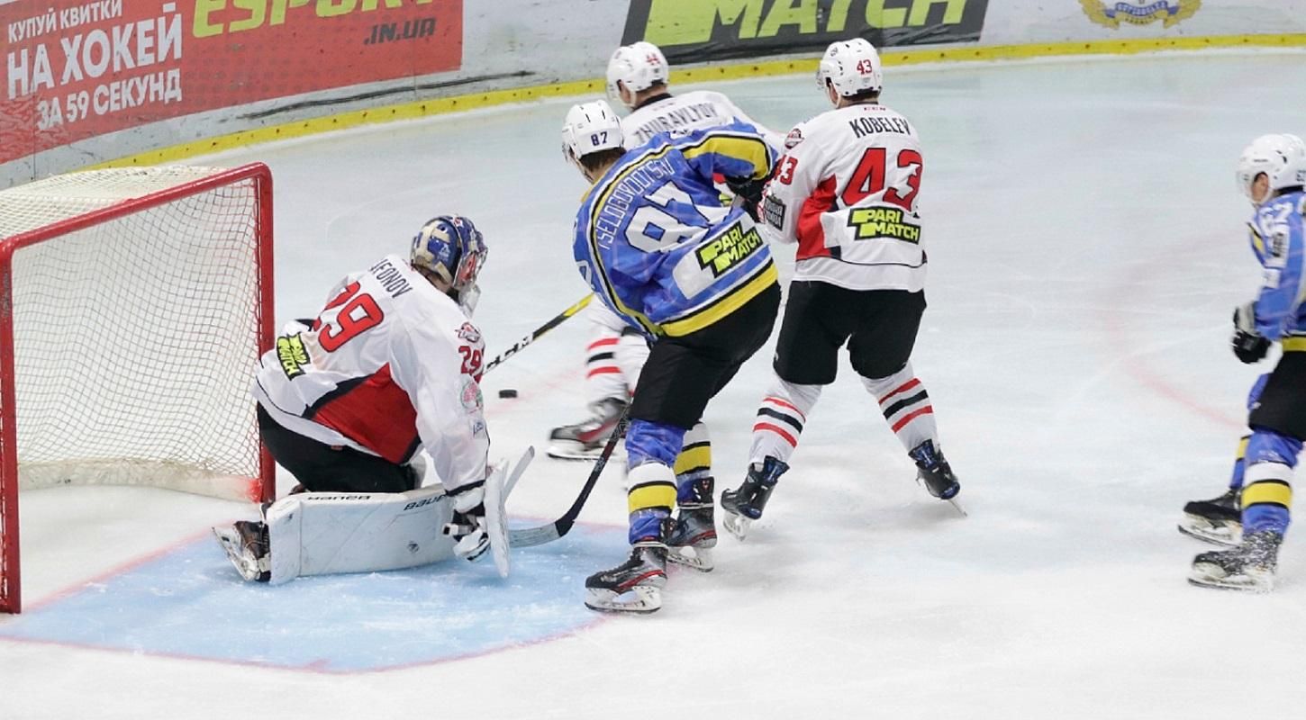 "Донбасс" разобрался с "Днепром" и вышел в финал плей-офф УХЛ: видео "Донбасс" разобрался с "Днепром" и вышел в финал плей-офф УХЛ: видео