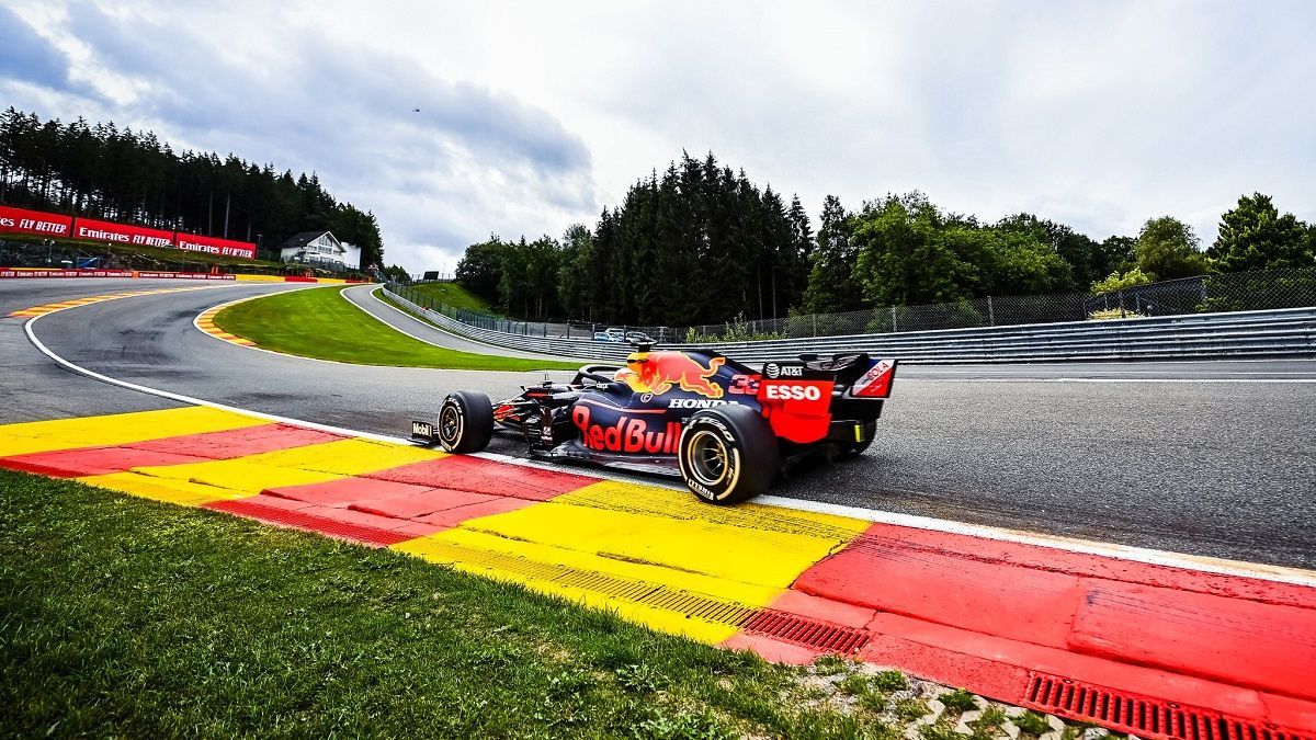 Honda покидает Формулу-1: концерн готов помочь Red Bull создать собственный двигатель