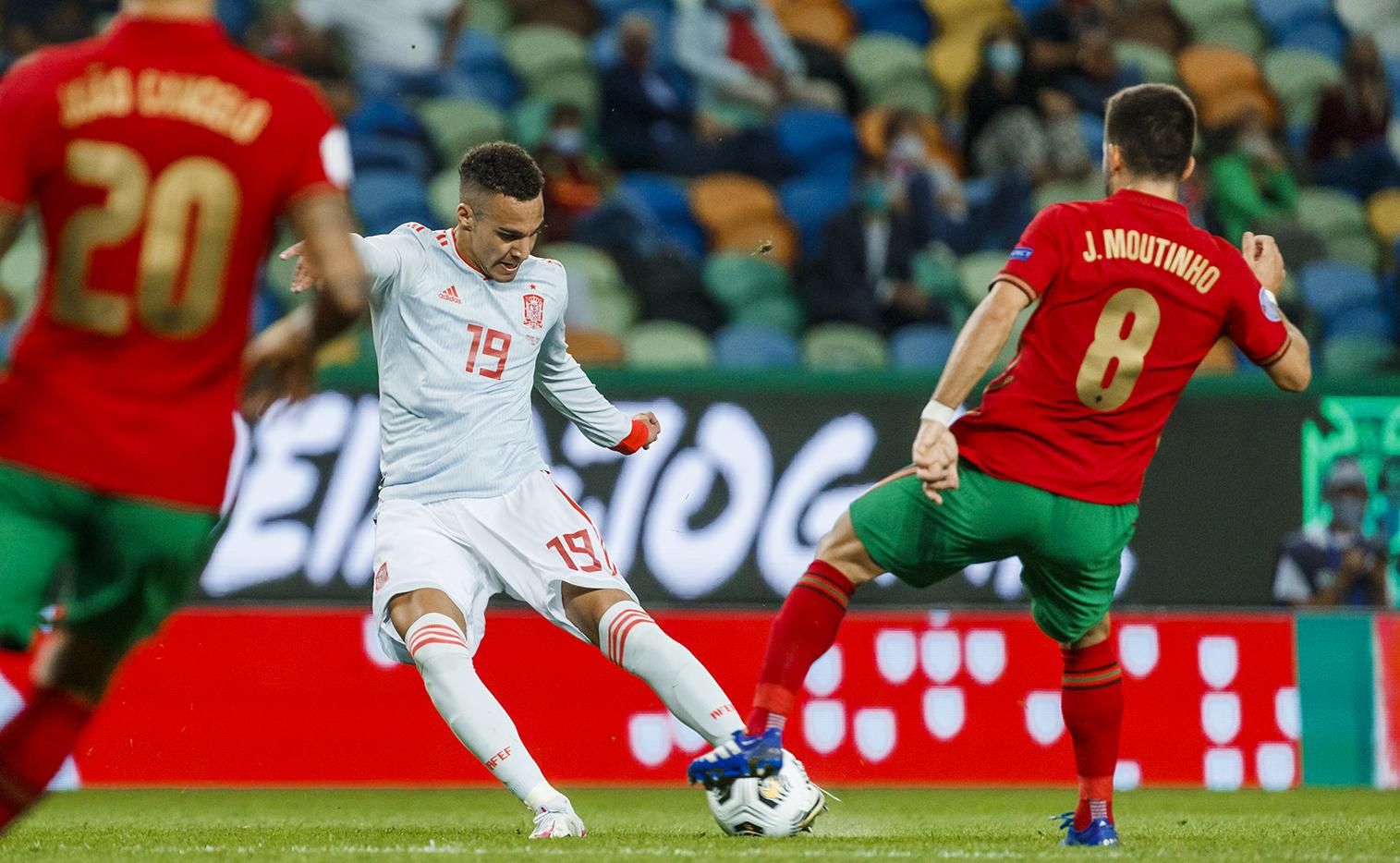 Испания и Португалия подала совместную заявку на проведение Чемпионата Мира по футболу 2030 года Испания и Португалия подала совместную заявку на проведение Чемпионата Мира по футболу 2030 года