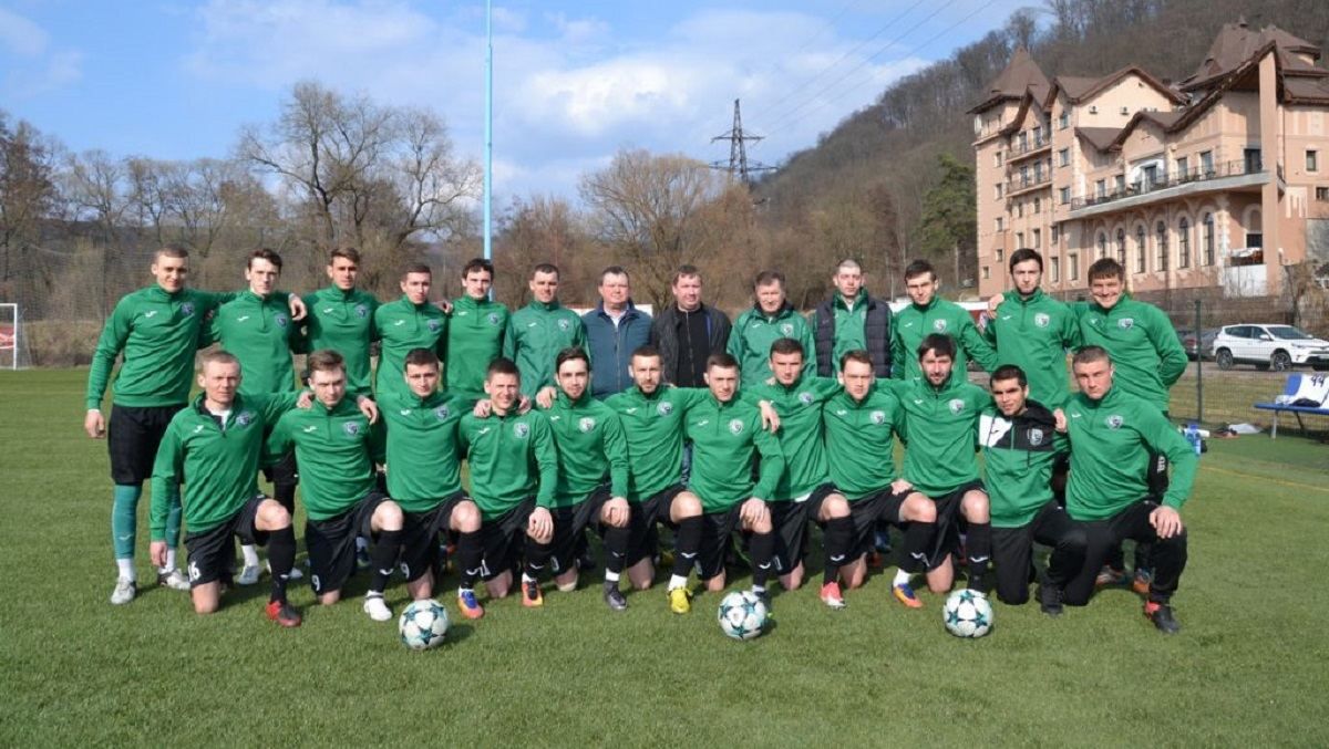 У першоліговій команді на коронавірус захворіли 14 гравців: тренуватися нікому У першоліговій команді на коронавірус захворіли 14 гравців: тренуватися нікому